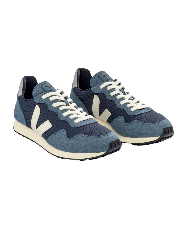 Veja Trainers